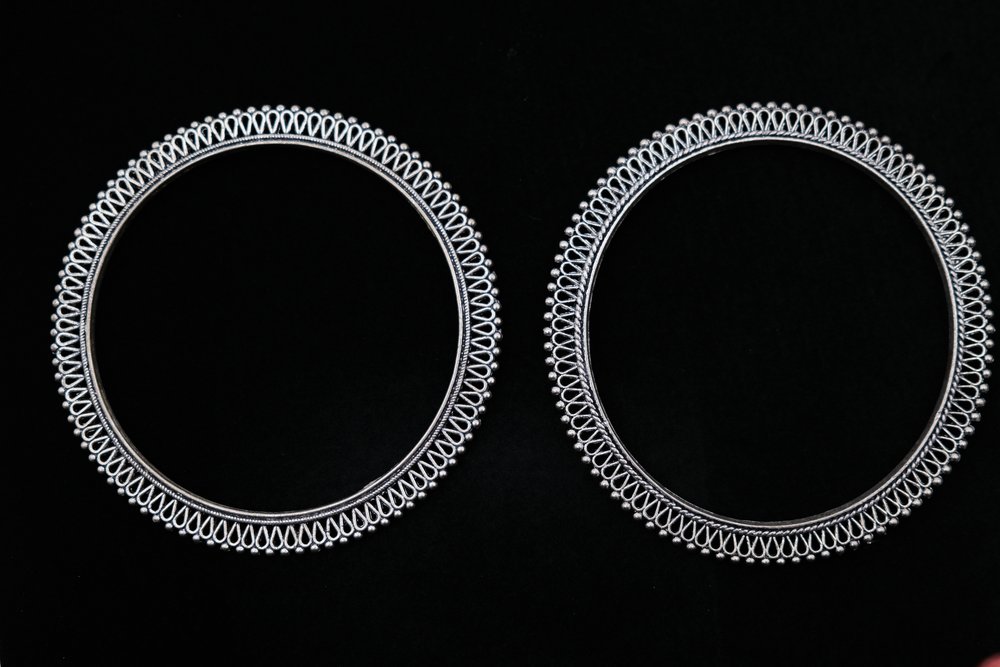 Oxidized Silver Plated Mesh Bangles